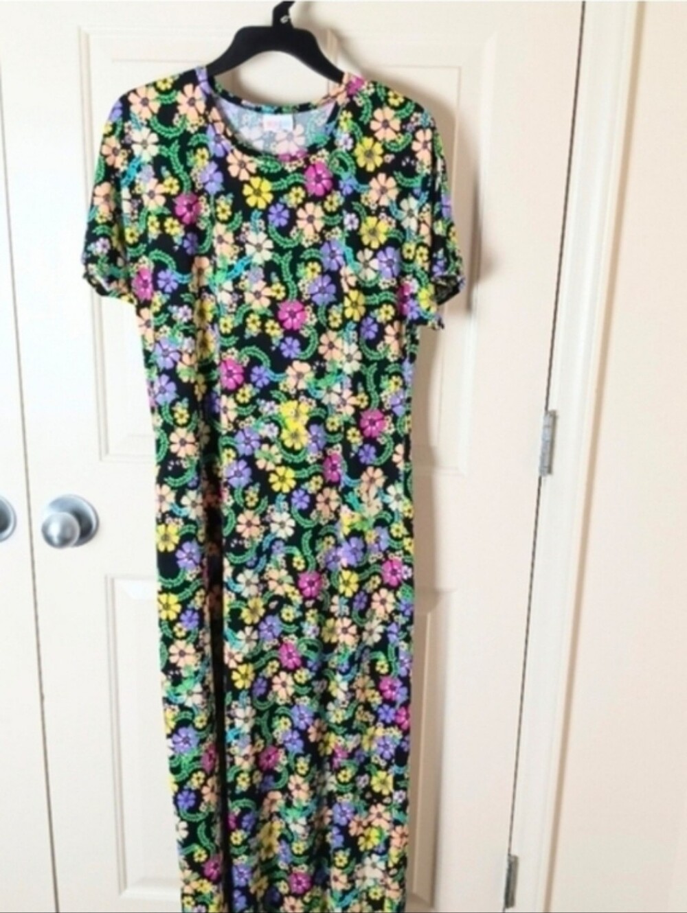 LulaRoe Women Floral Peony Short Sleeve Extra Long Maxi Dress Size Medium NWOT